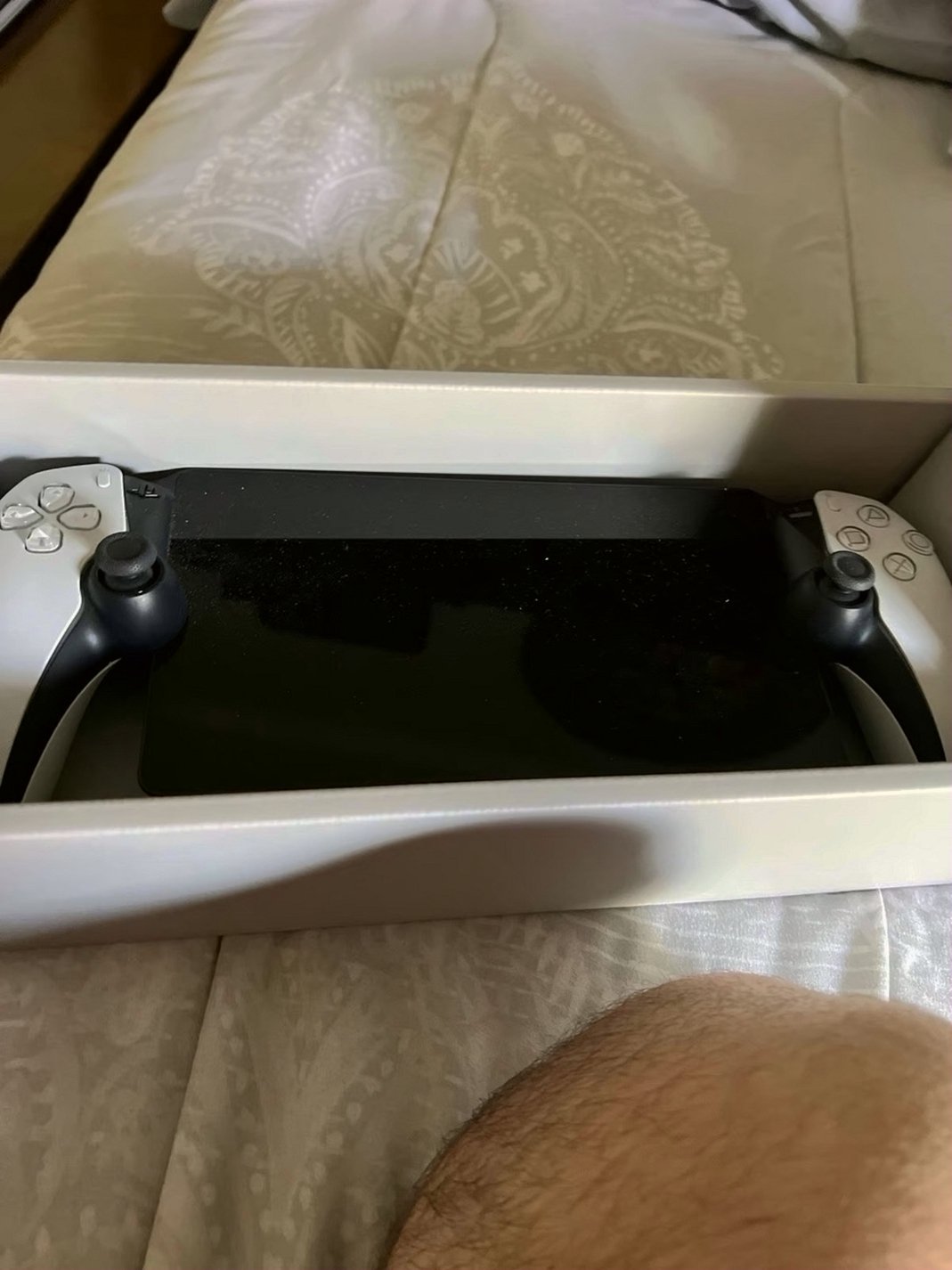 Sony PlayStation Portal Remote Player 7Y22 Used image 5