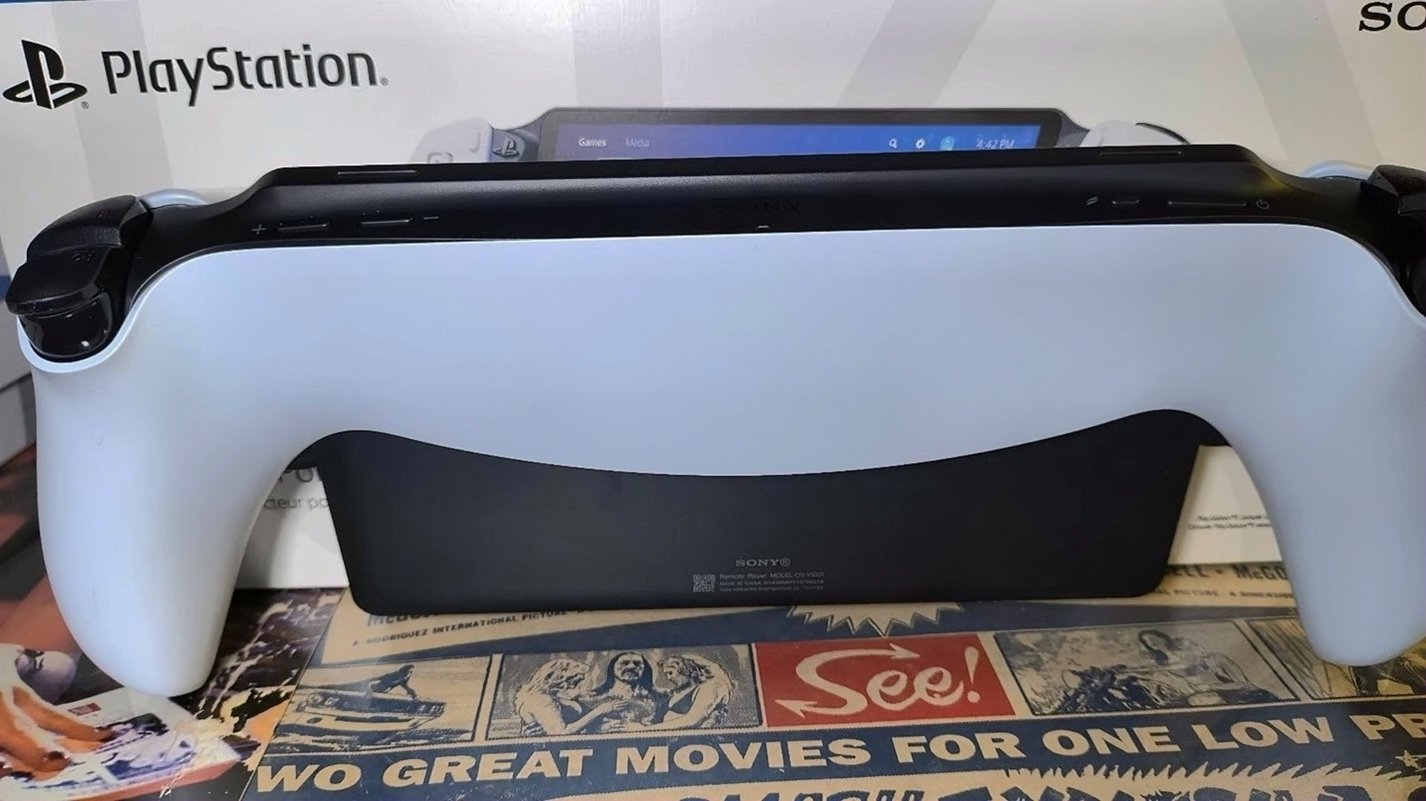 Sony PlayStation Portal 9J15 - Used image 4