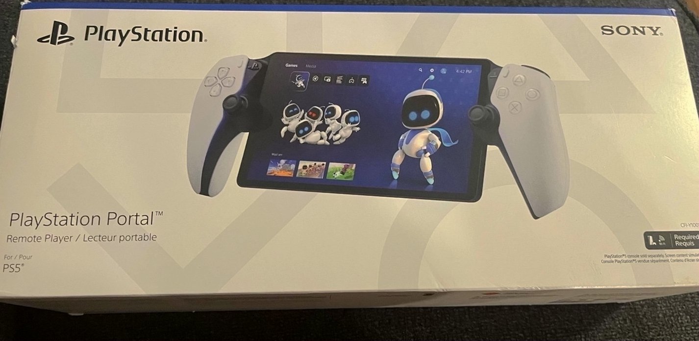 Sony PlayStation Portal 6U72 Black Used image 2
