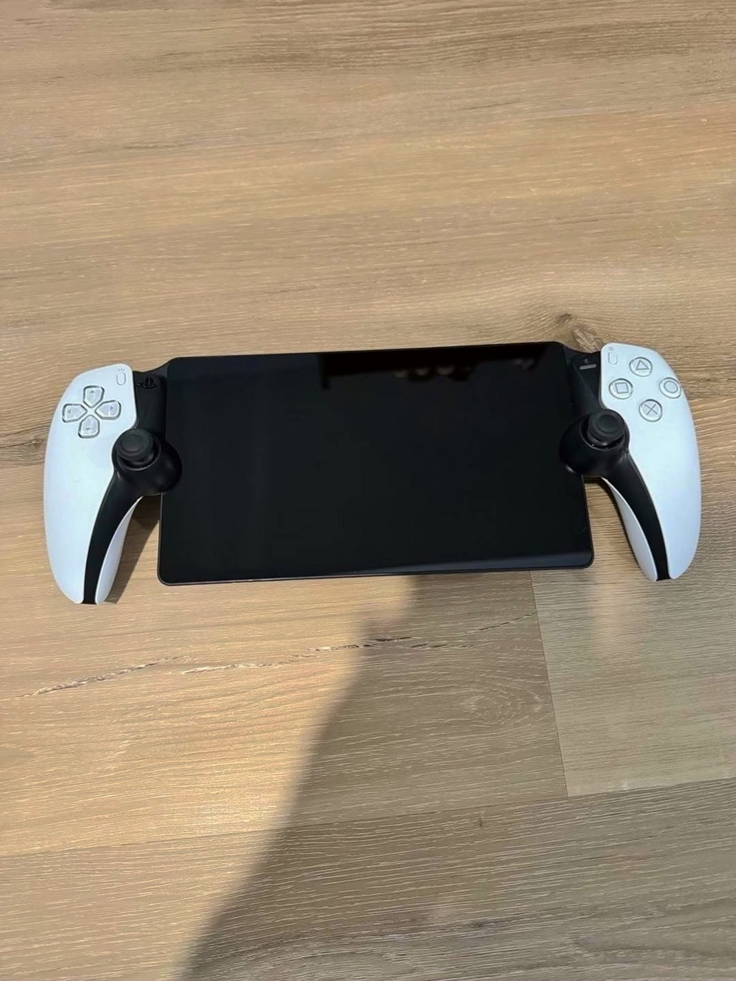 Sony PlayStation Portal 1F66 - Used image 4