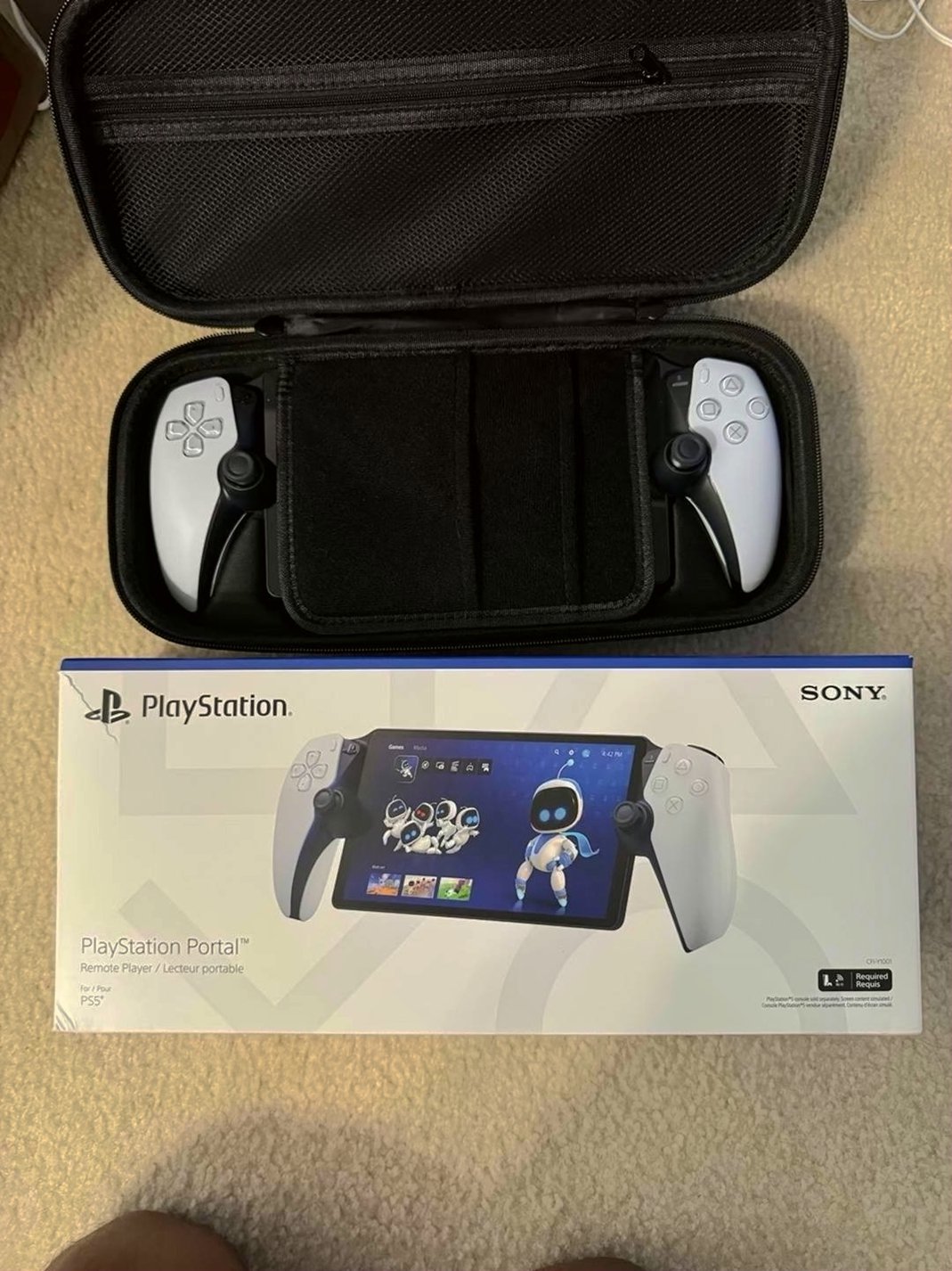 Sony PlayStation Portal 6J88 with Carrying Case - Used
