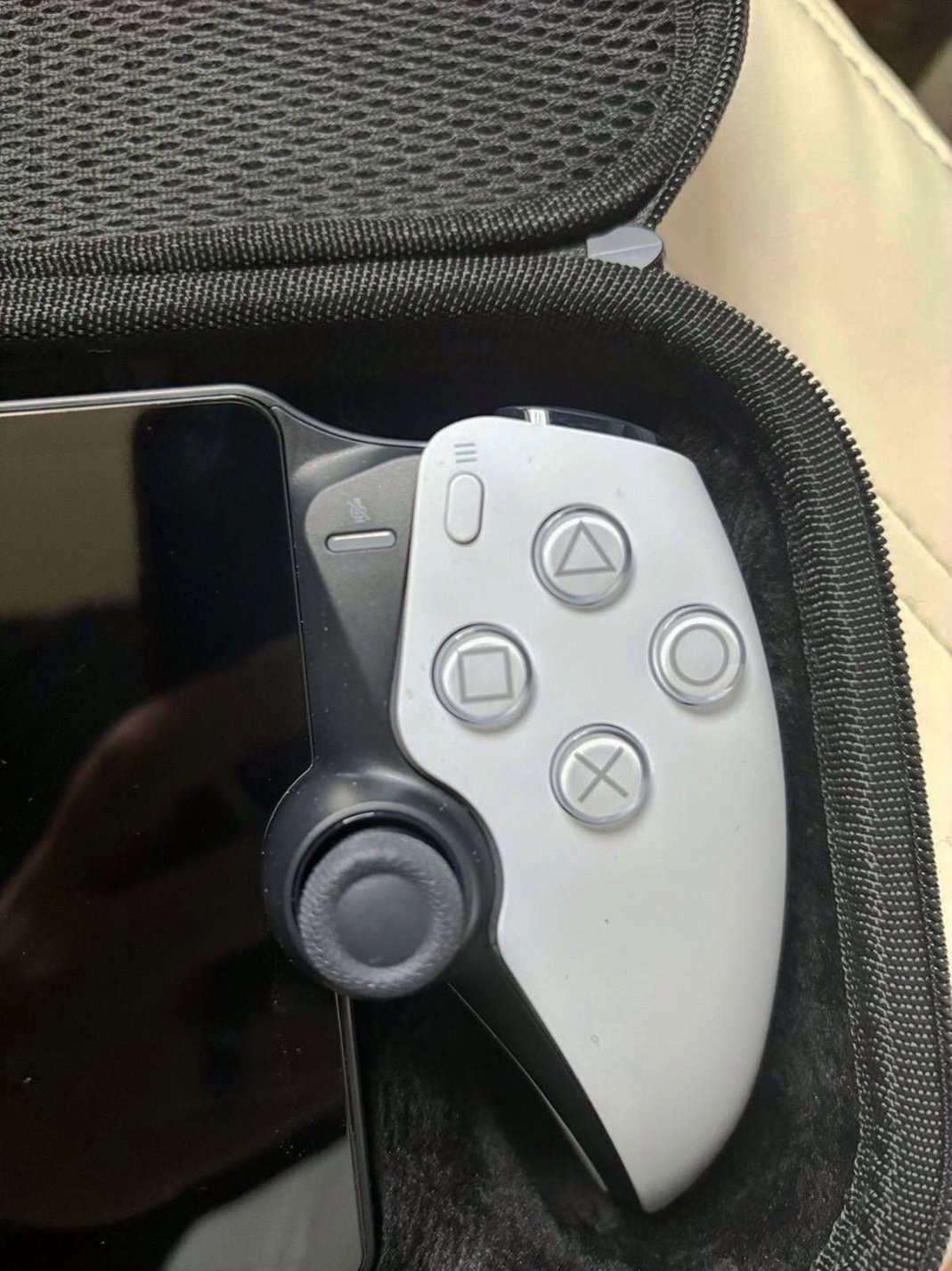 Sony PlayStation Portal 1B98 Portable Gaming Device - Used image 3