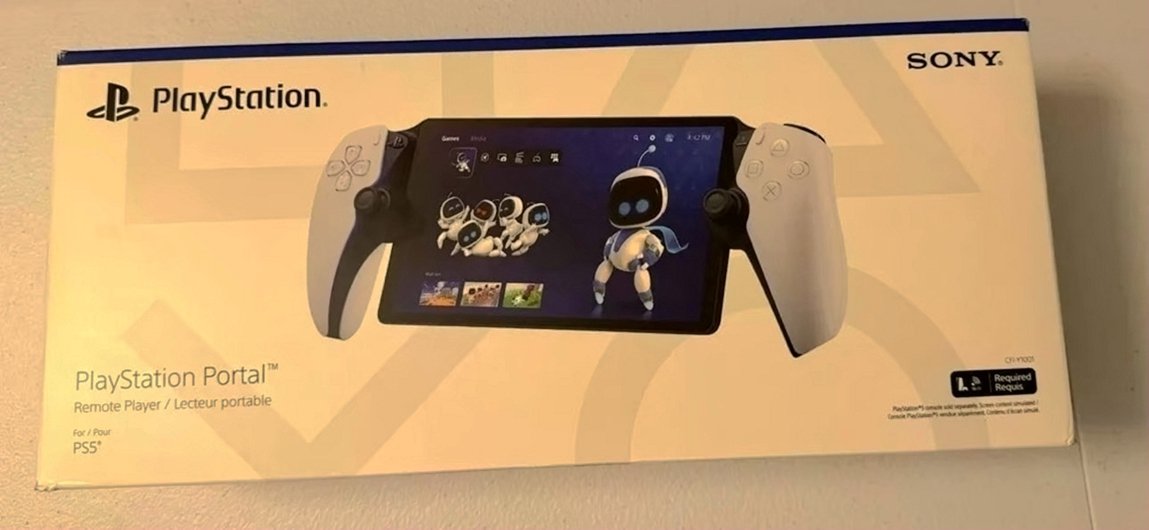 Sony PlayStation Portal 8F73 - Used image 5