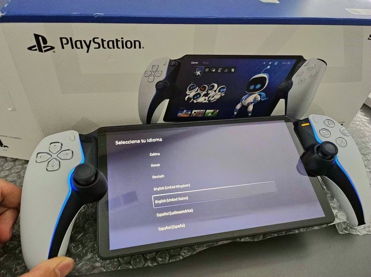 Sony PlayStation Portal 6H32 Remote Player - Used image 5