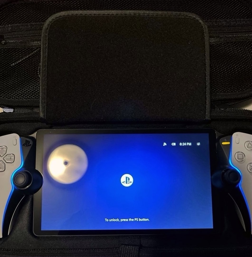 Sony PlayStation Portal Remote Player 5N58 Used image 3