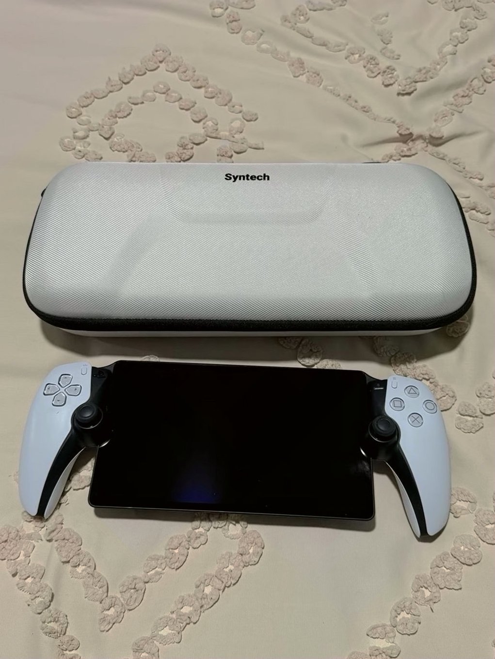 Sony PlayStation Portal 1W82 Used image 2