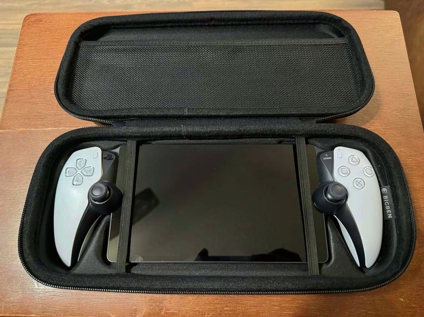Sony PlayStation Portal 7P71 Used image 3