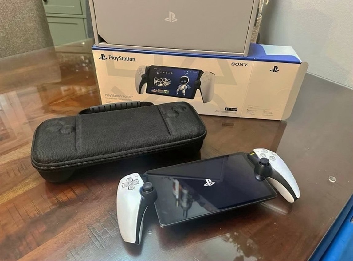 Sony PlayStation Portal 8J69 Used