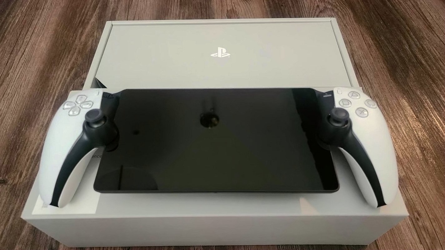 Sony PlayStation Portal Remote Player 1J97 - Used