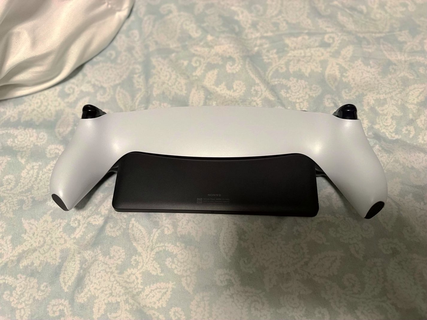 Sony PlayStation Portal 7U11 - Used image 4