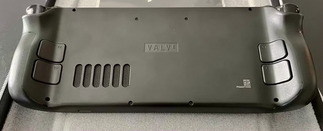 Valve Steam Deck 512GB with 128GB MicroSD Unlocked - Used image 3