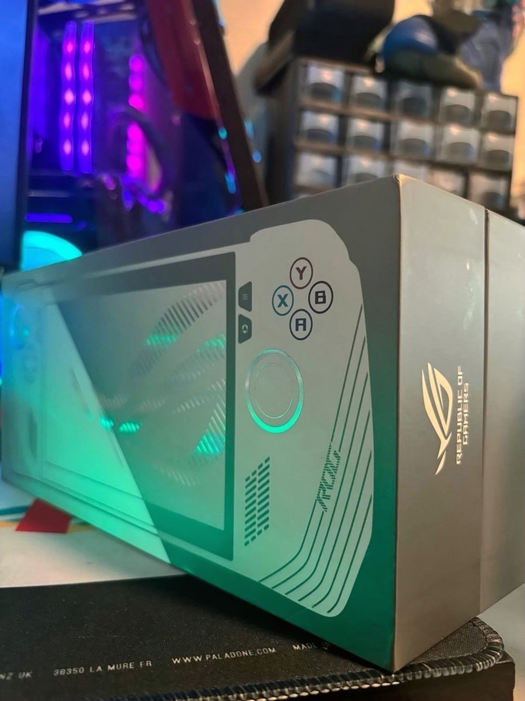 ASUS Rog Ally Z1 512GB Unlocked - Used image 2