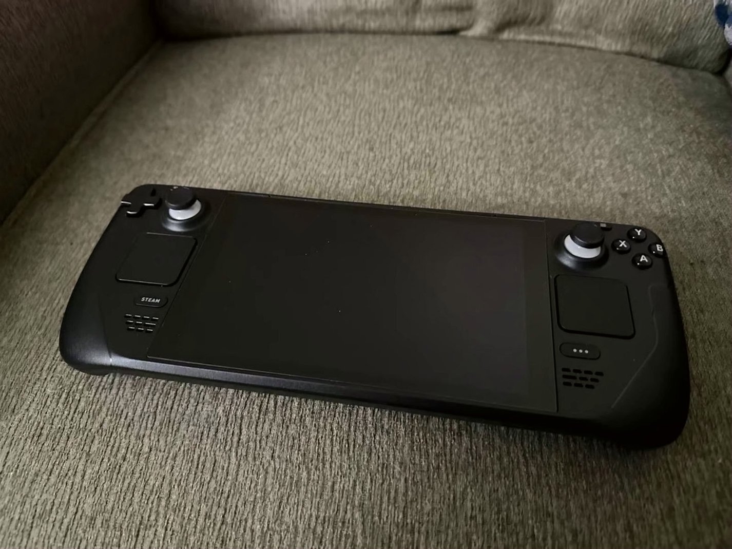 Valve Steam Deck 512GB LCD with Dbrand Grip Case - Used image 5