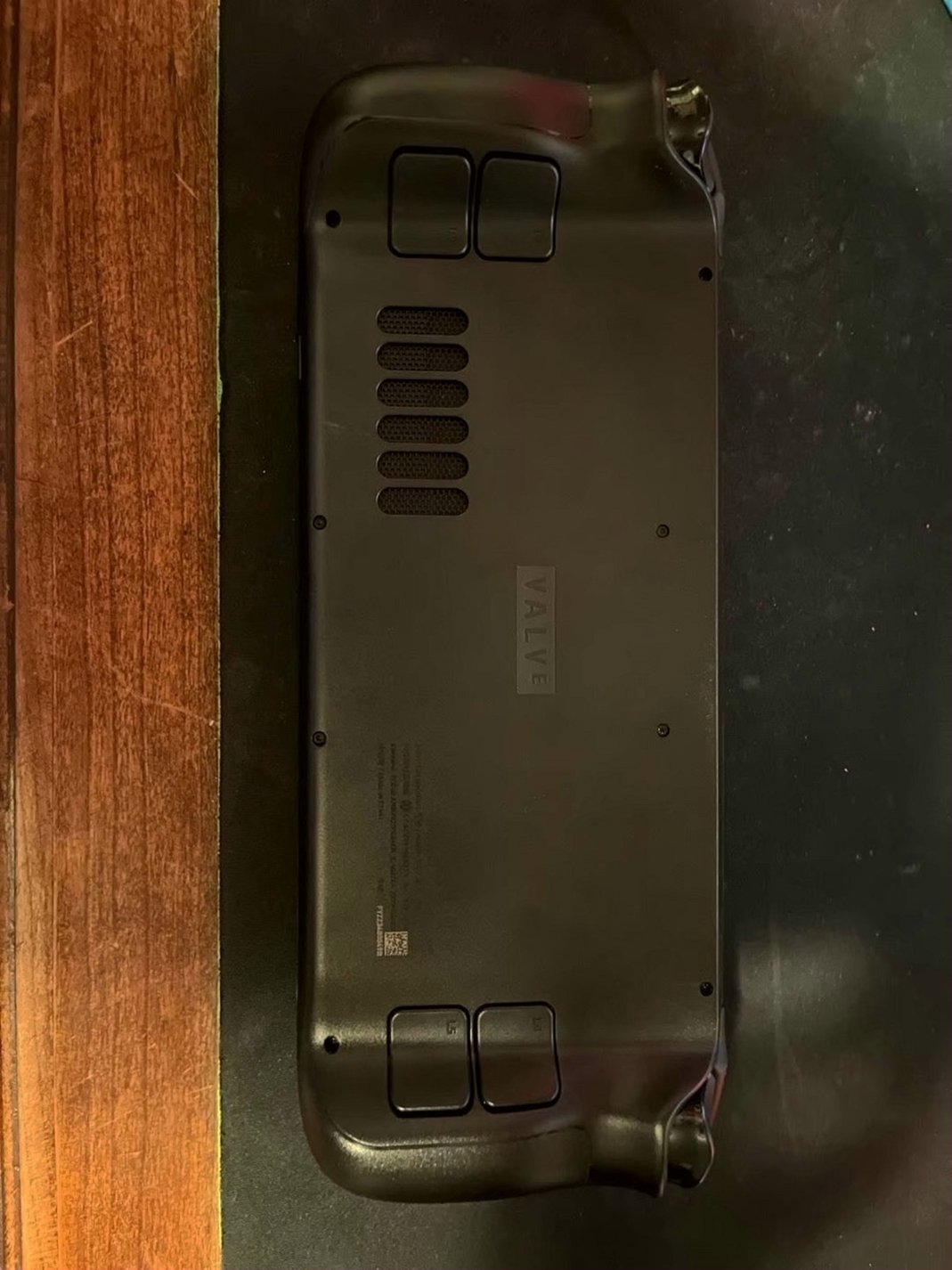 Valve Steam Deck 1TB OLED 2G53 - Used image 2