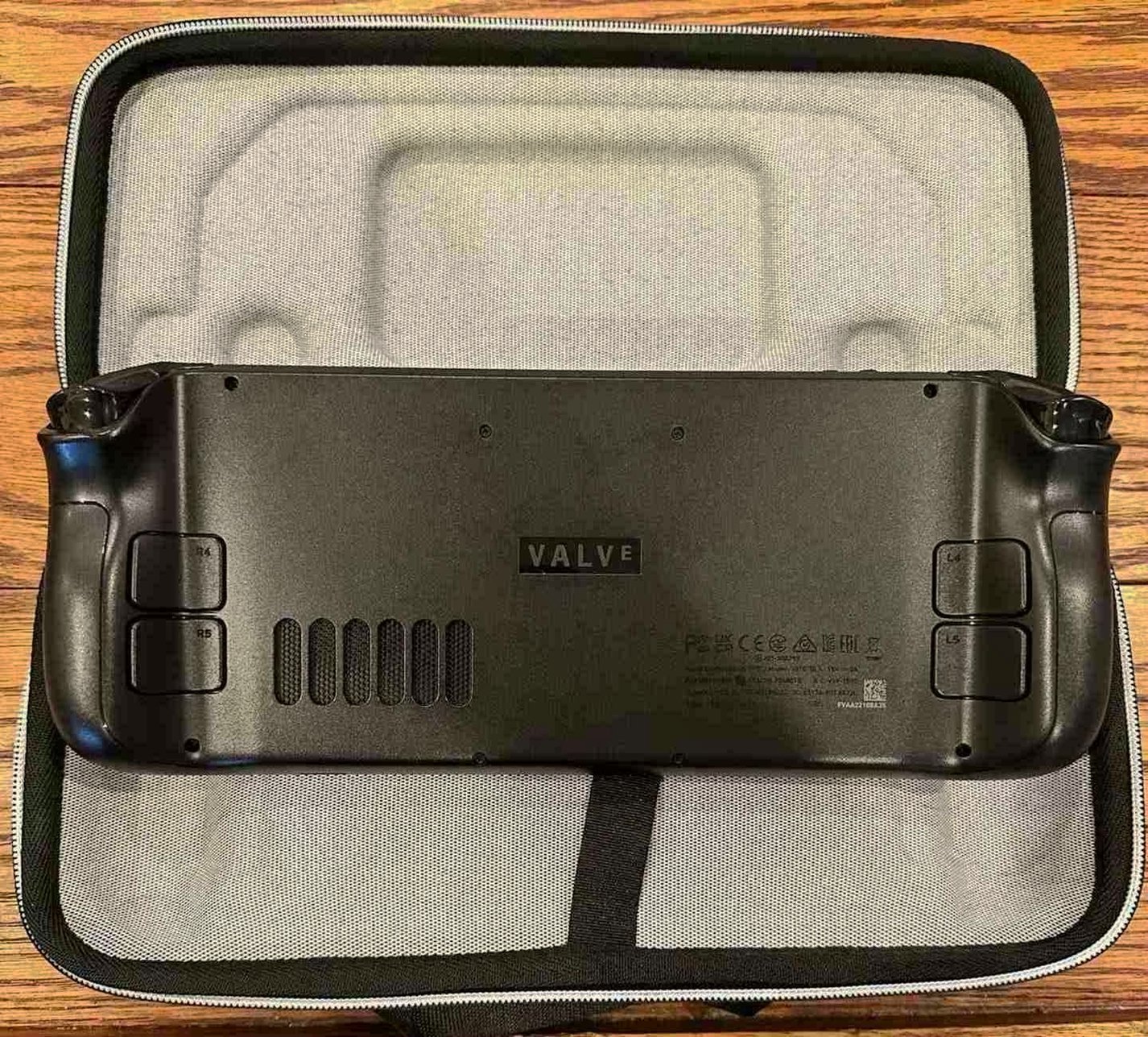 Valve Steam Deck 512GB LCD Model 7V15 - Used image 3