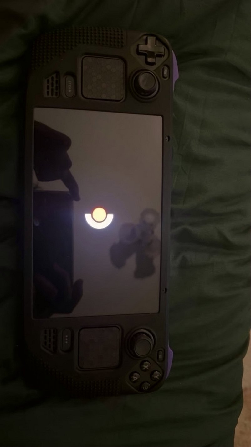 Valve Steam Deck OLED 512GB Purple - Used image 4