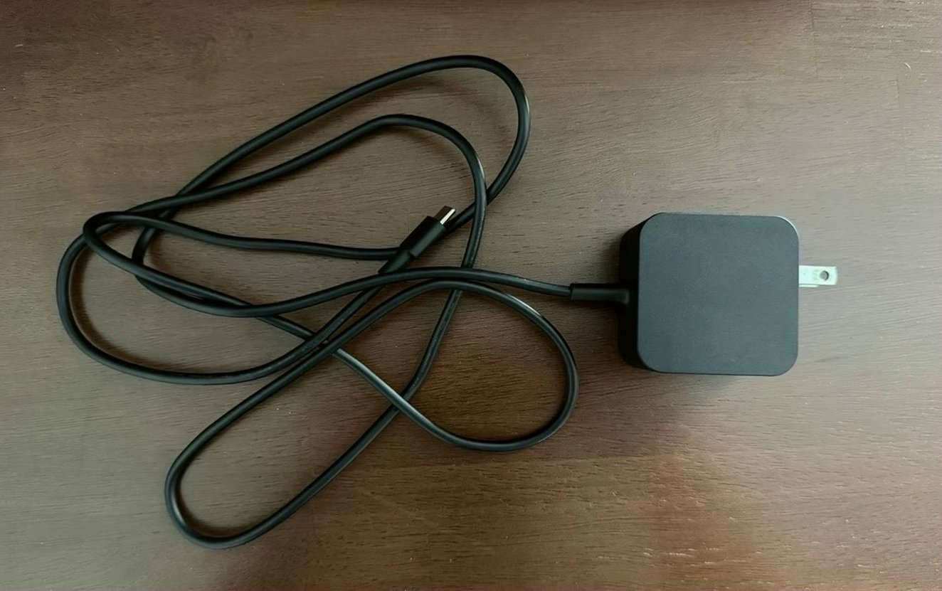 Valve Steam Deck OLED 1TB Unlocked - Used image 4