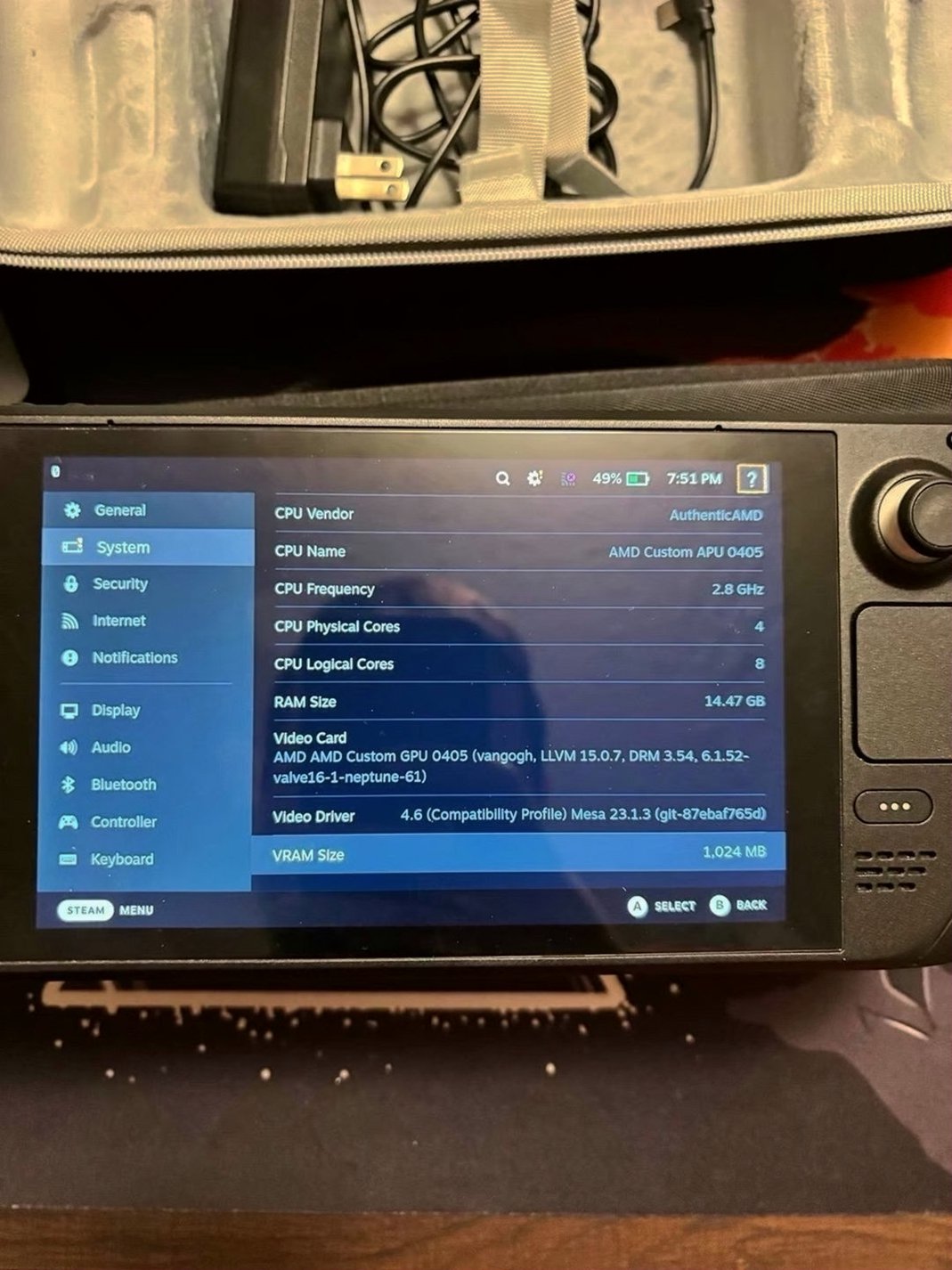 Valve Steam Deck 1TB Black Unlocked - Used image 4