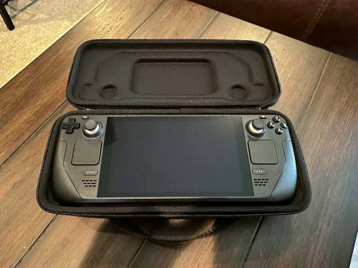 Valve Steam Deck 1TB LCD Unlocked - Used image 5