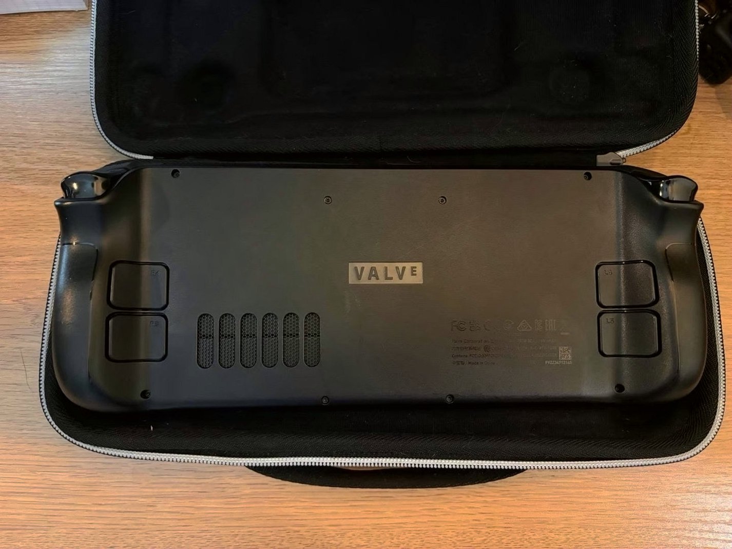 Valve Steam Deck 512GB OLED Unlocked - Used image 2