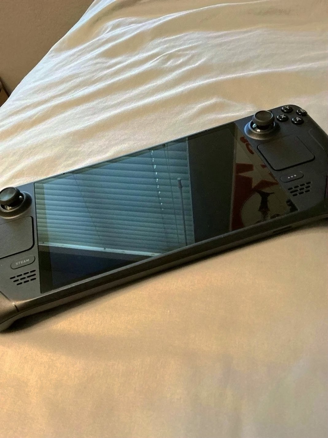 Valve Steam Deck OLED 2TB Black - Used image 4