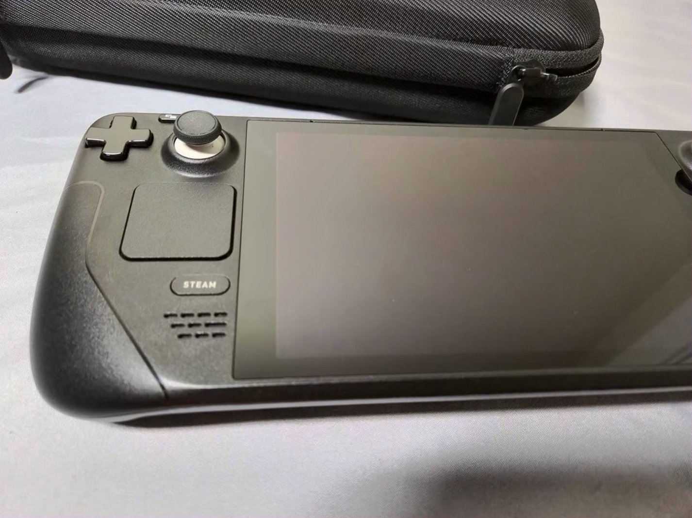 Valve Steam Deck 64GB LCD Unlocked - Used image 2