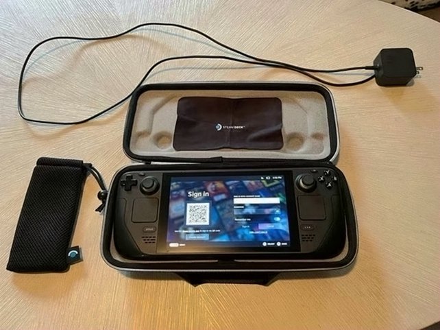 Valve Steam Deck 512GB Black Unlocked - Used image 2