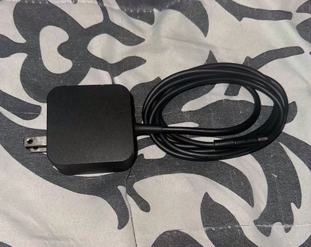 Valve Steam Deck 1TB SSD Black - Used image 4