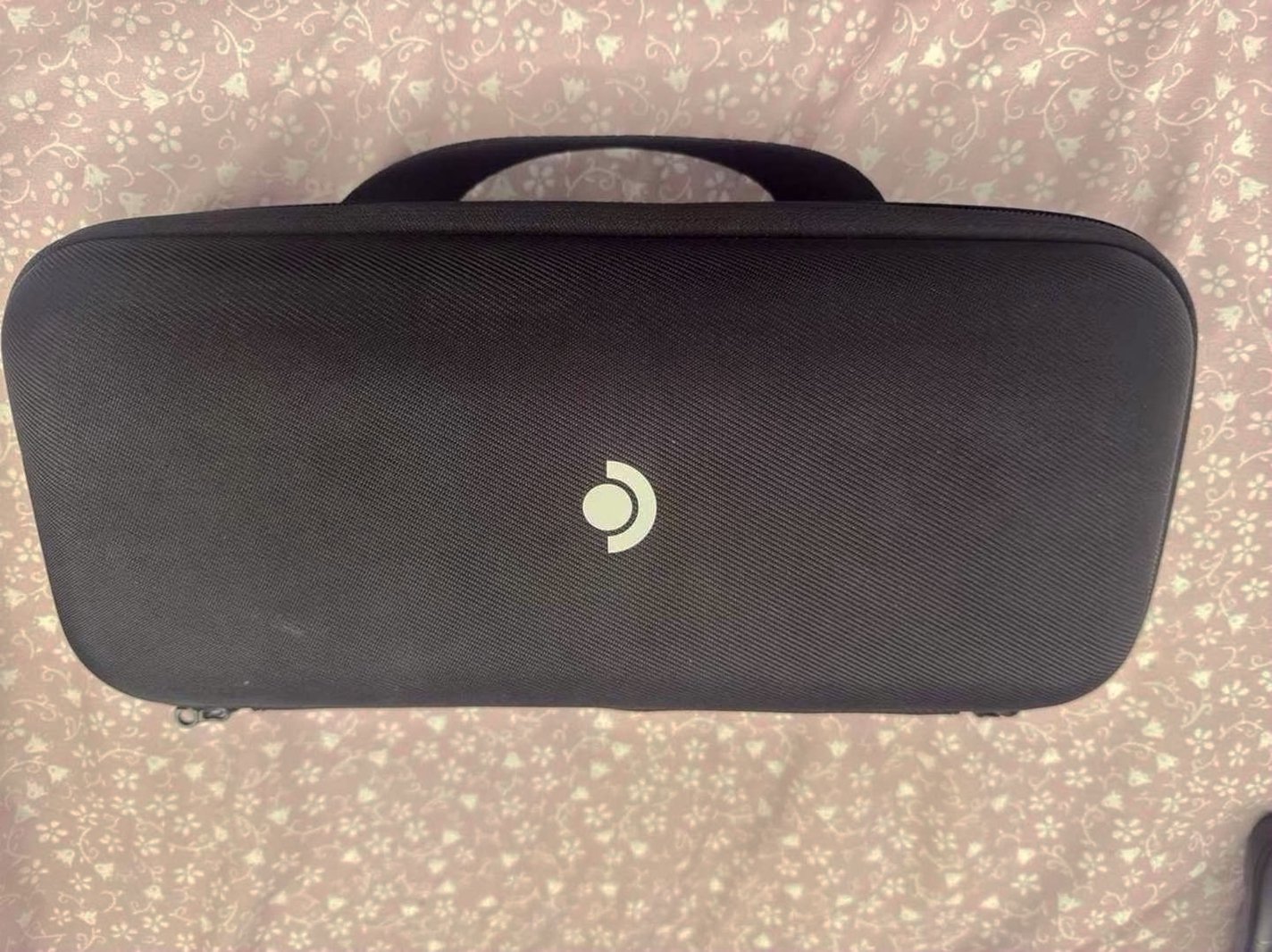 Valve Steam Deck 1TB LCD with Case and Charger - Used image 3