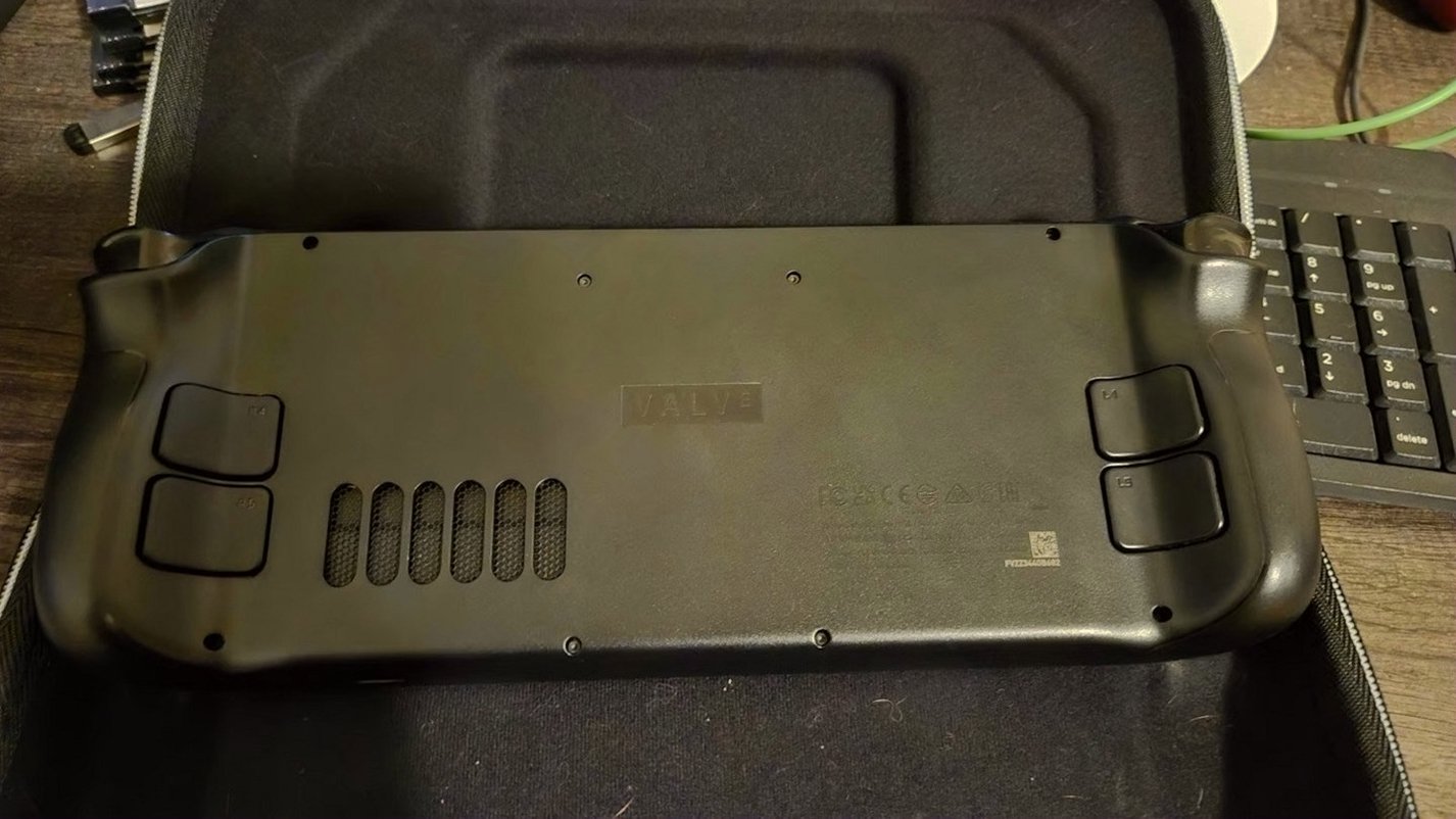Valve Steam Deck OLED 512GB Unlocked - Used image 2