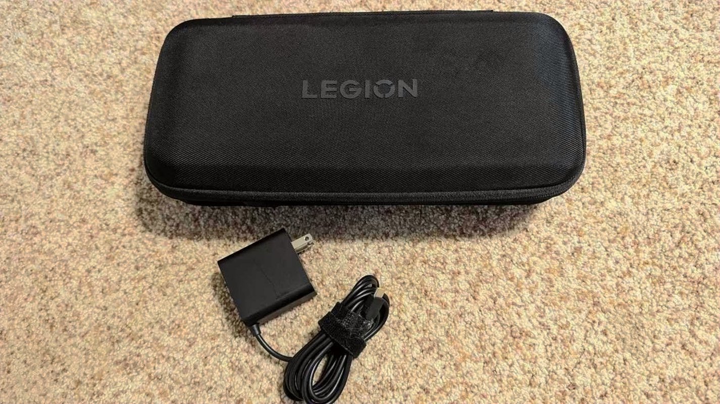 Lenovo Legion Go 1TB SSD 6H93 Used image 4