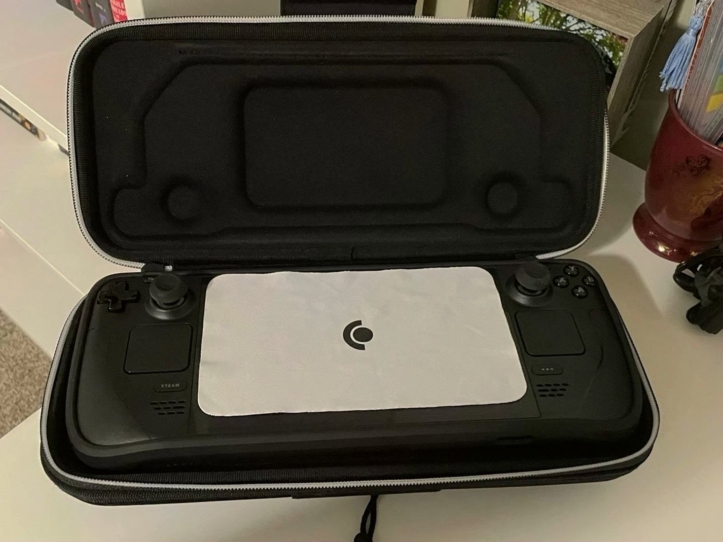Valve Steam Deck 1TB OLED Unlocked - Used