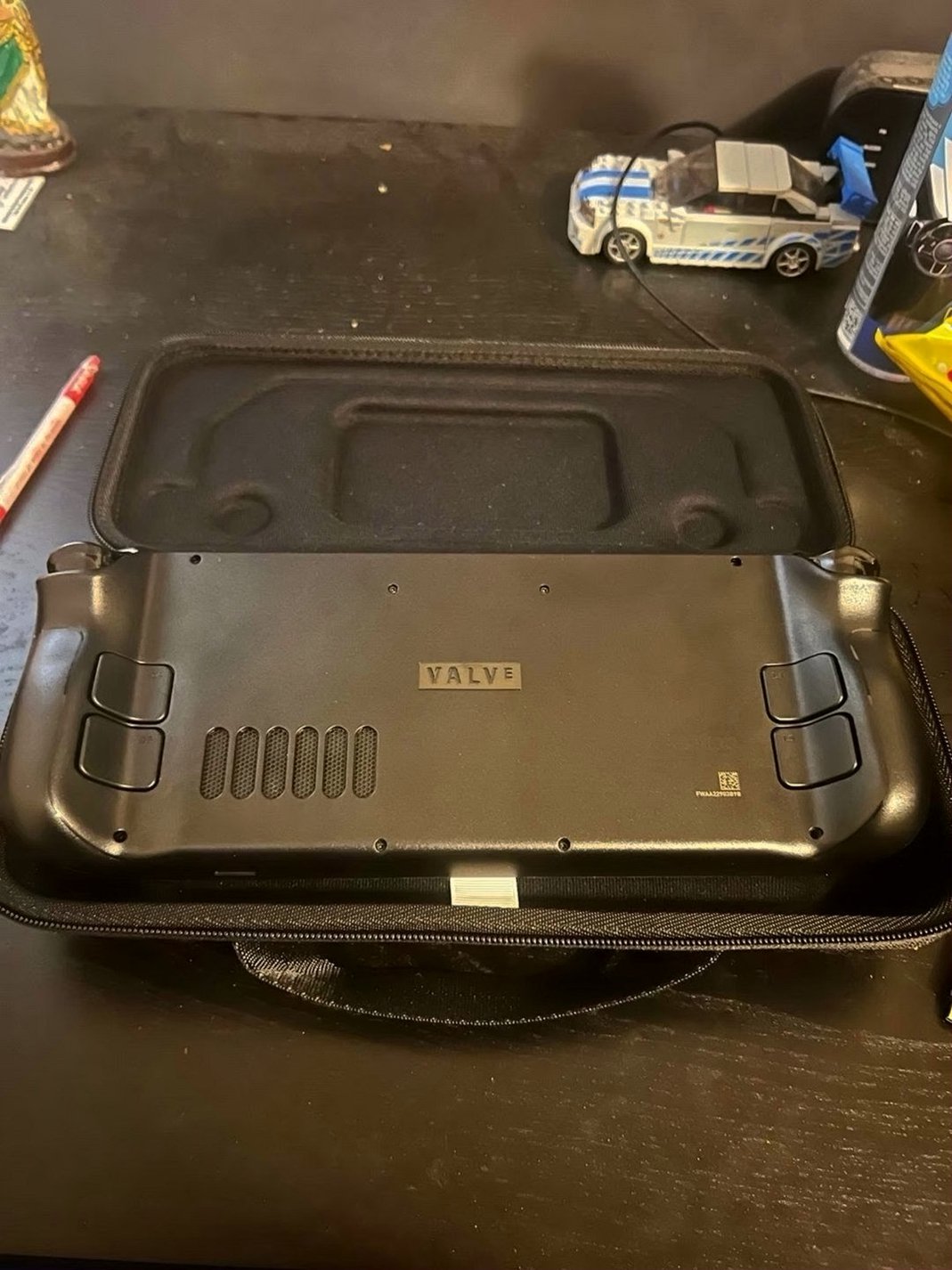 Valve Steam Deck 256GB LCD Unlocked - Used image 2