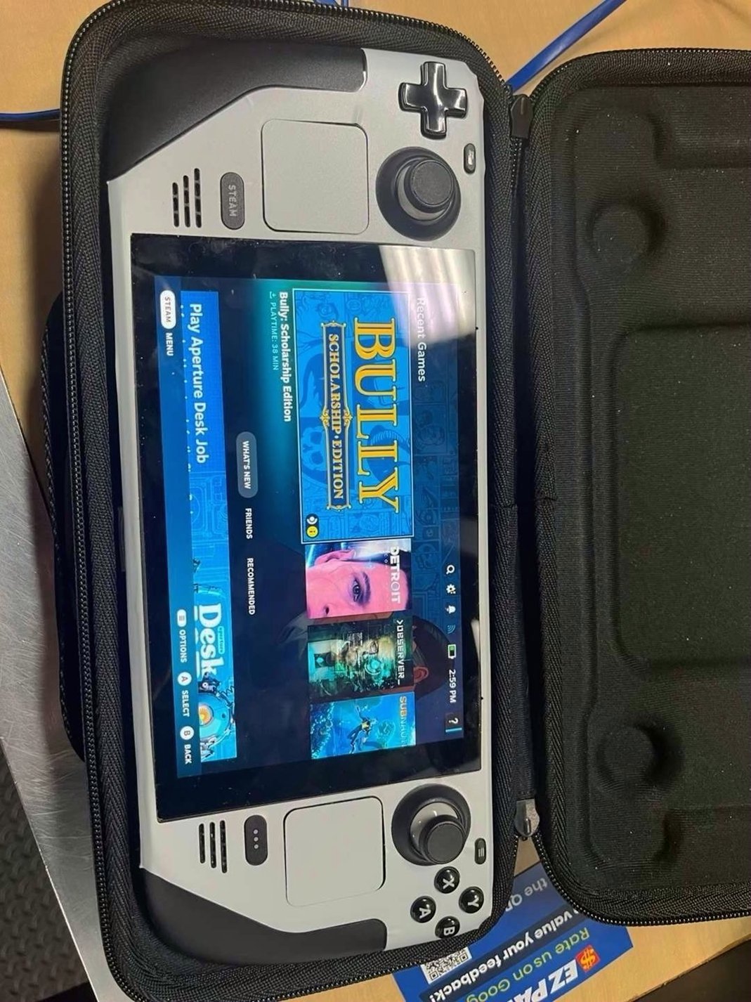 Valve Steam Deck 64GB Black - Used image 3