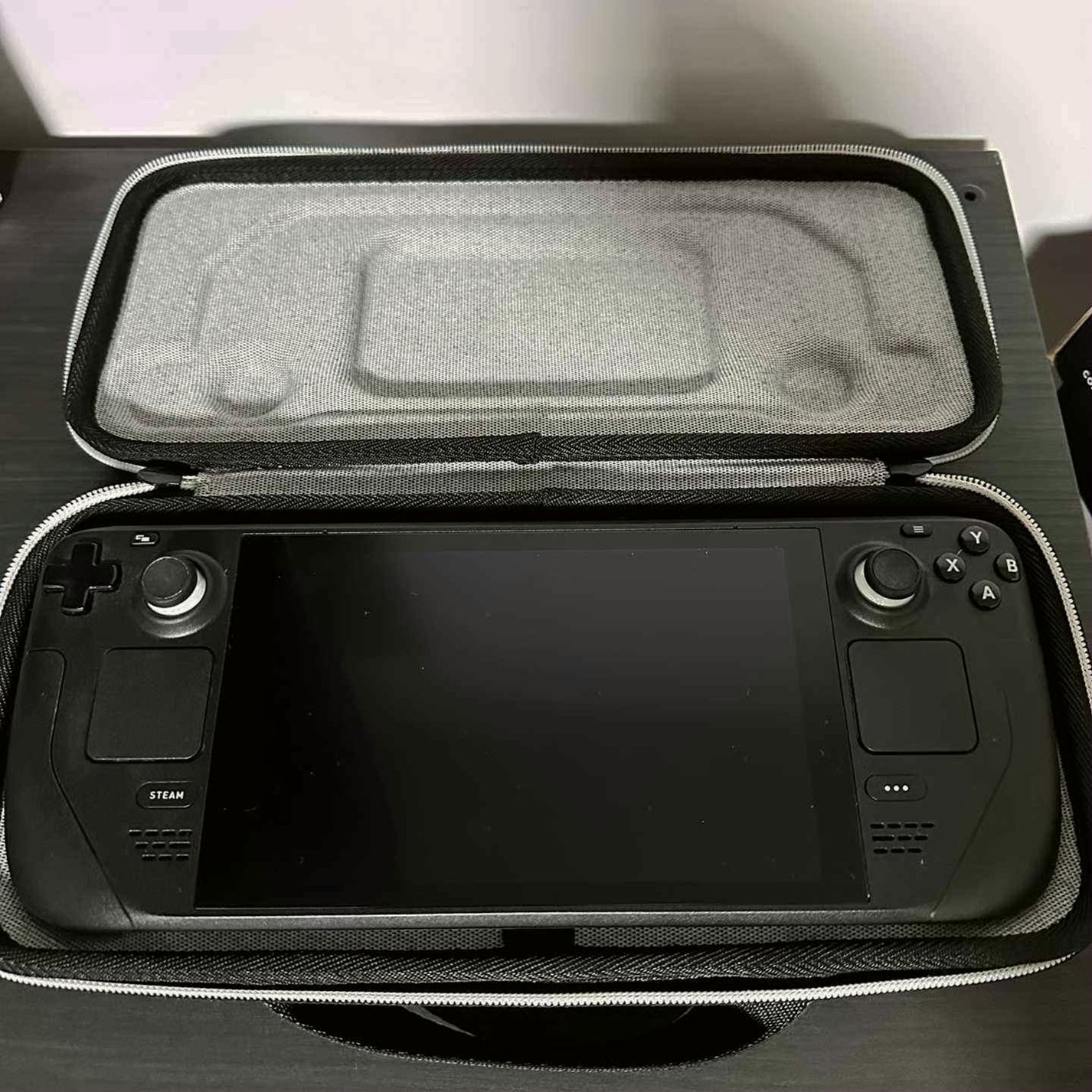 Valve Steam Deck 512GB Bundle 9O52 - Used image 2