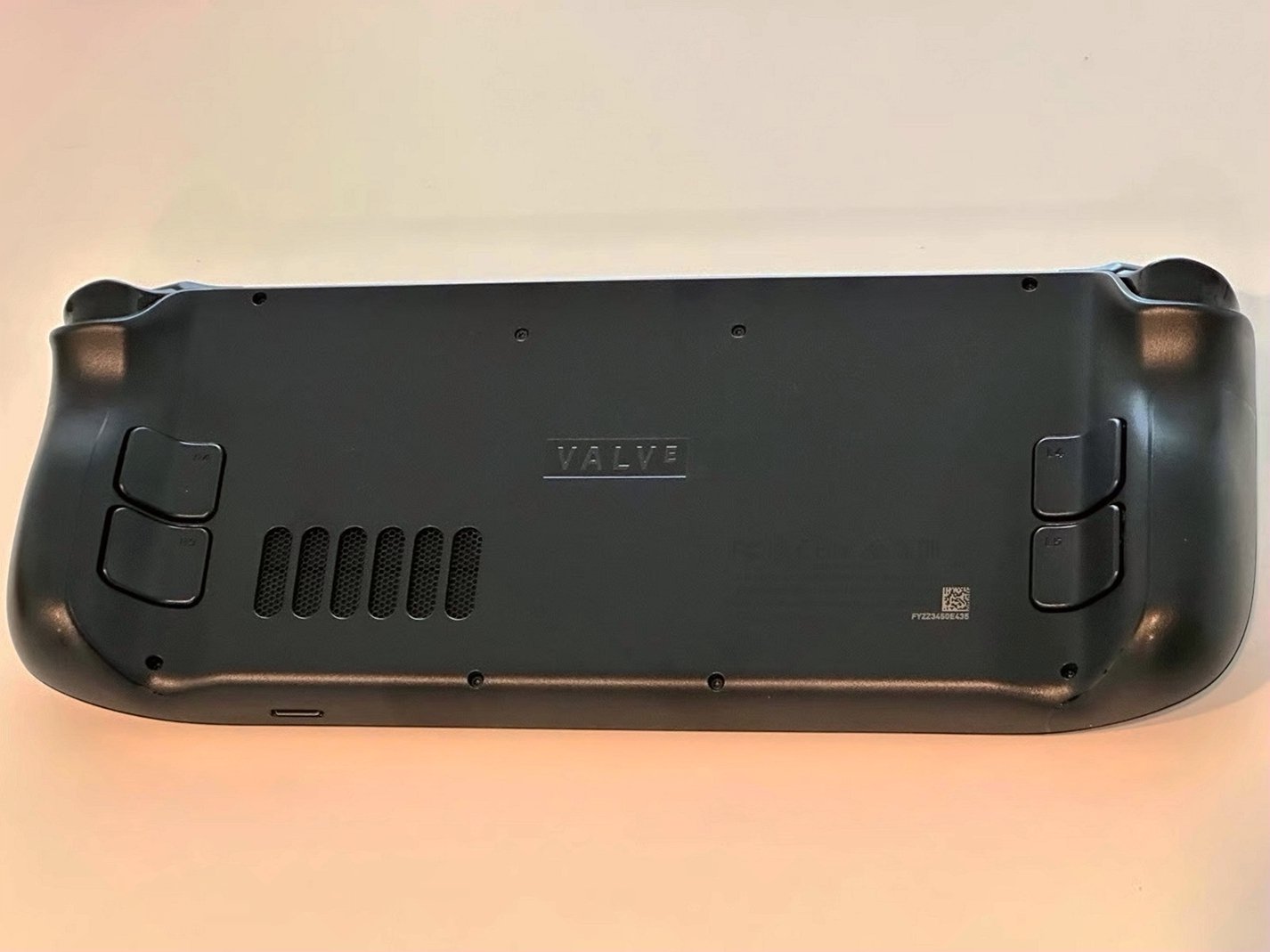 Valve Steam Deck OLED 1TB Black Unlocked - Used image 2