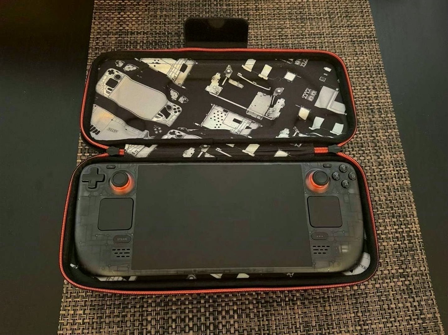Valve Steam Deck OLED Limited Edition 1TB Unlocked - Used image 2
