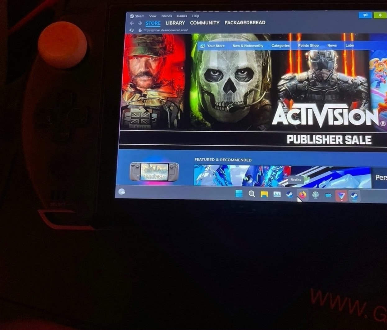 GPD Win 4 6800U 1TB White Unlocked - Used image 4