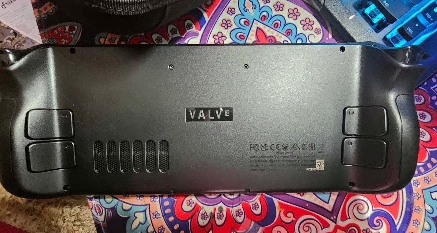 Valve Steam Deck 1TB OLED 512GB Batocera V38 Loaded Game Card - Used image 3