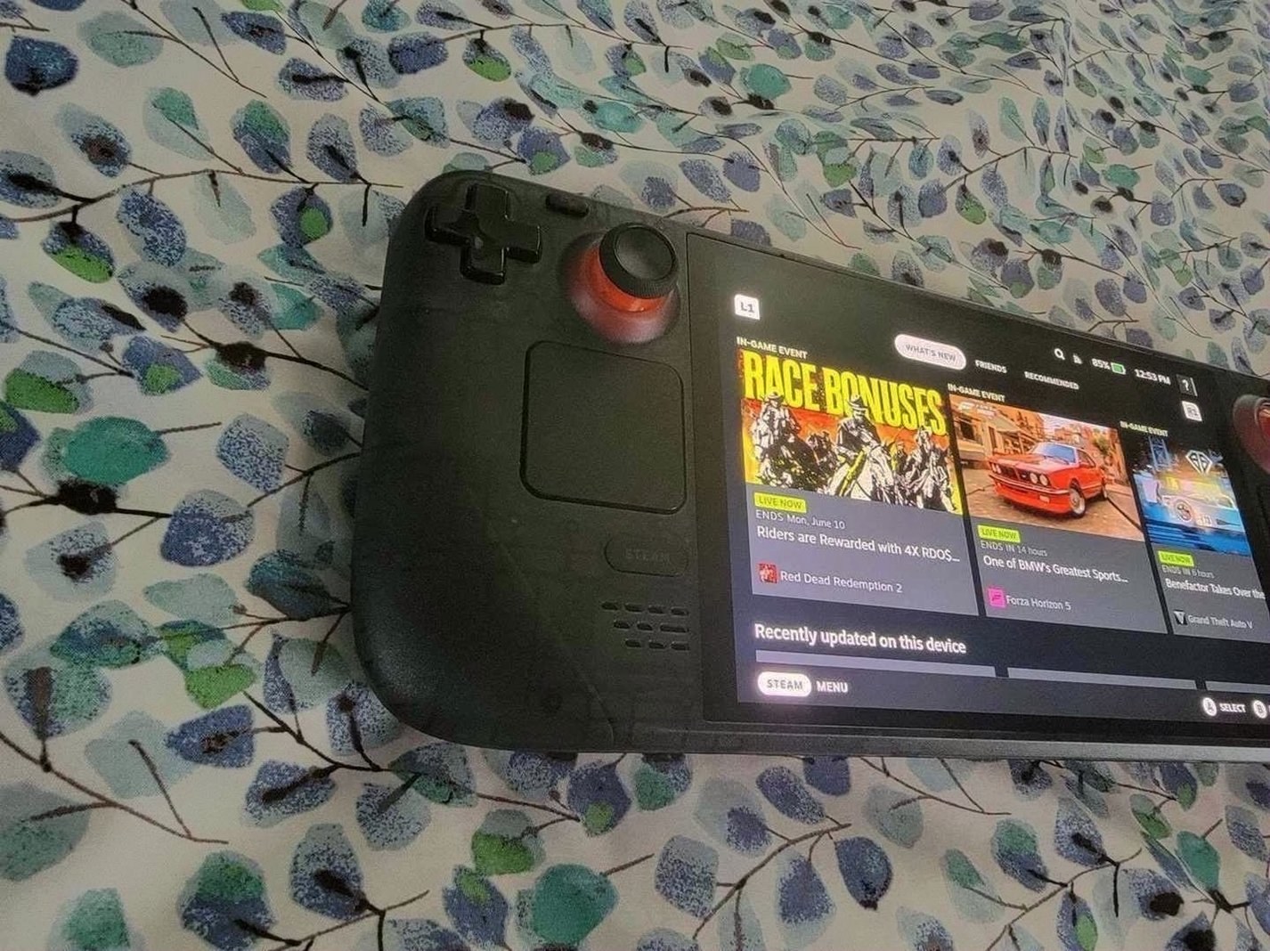 Valve Steam Deck OLED Limited Edition 1TB with Docking Station - Used image 5