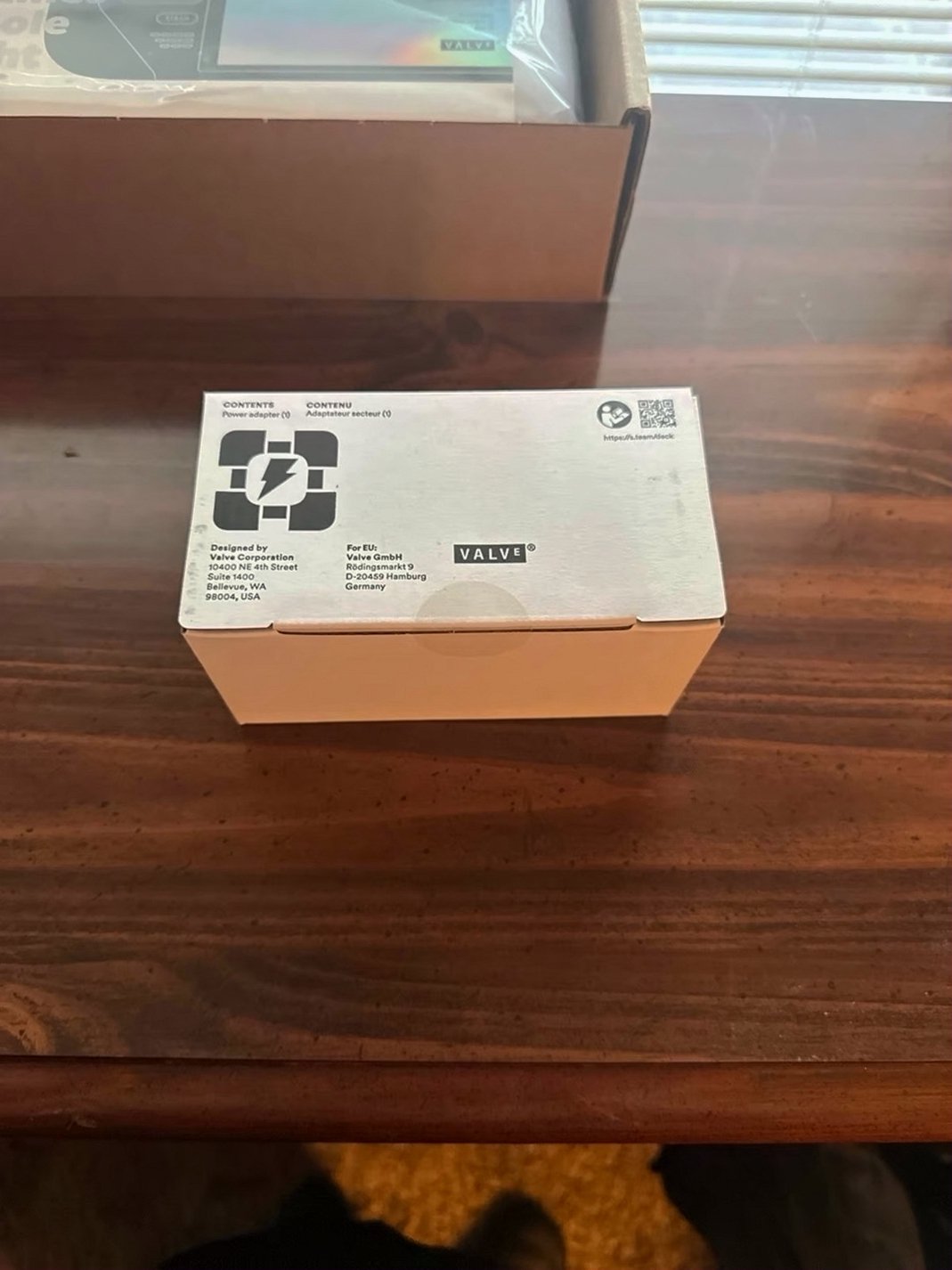 Valve Steam Deck 1TB White OLED Unlocked - Used image 4