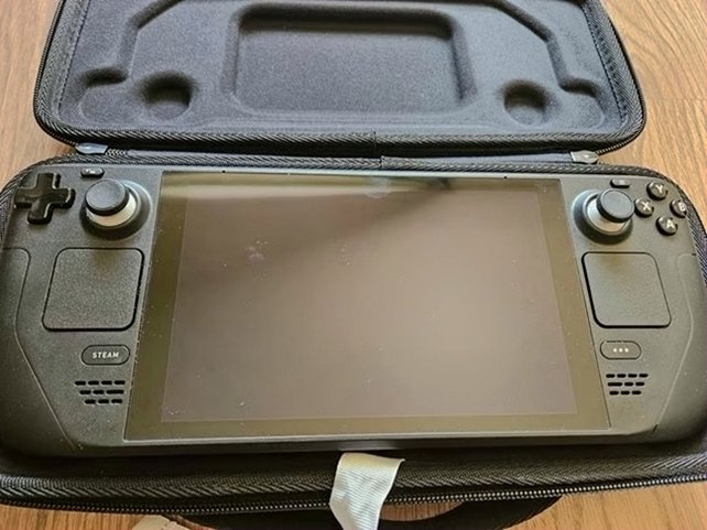 Valve Steam Deck 256GB LCD Unlocked - Used