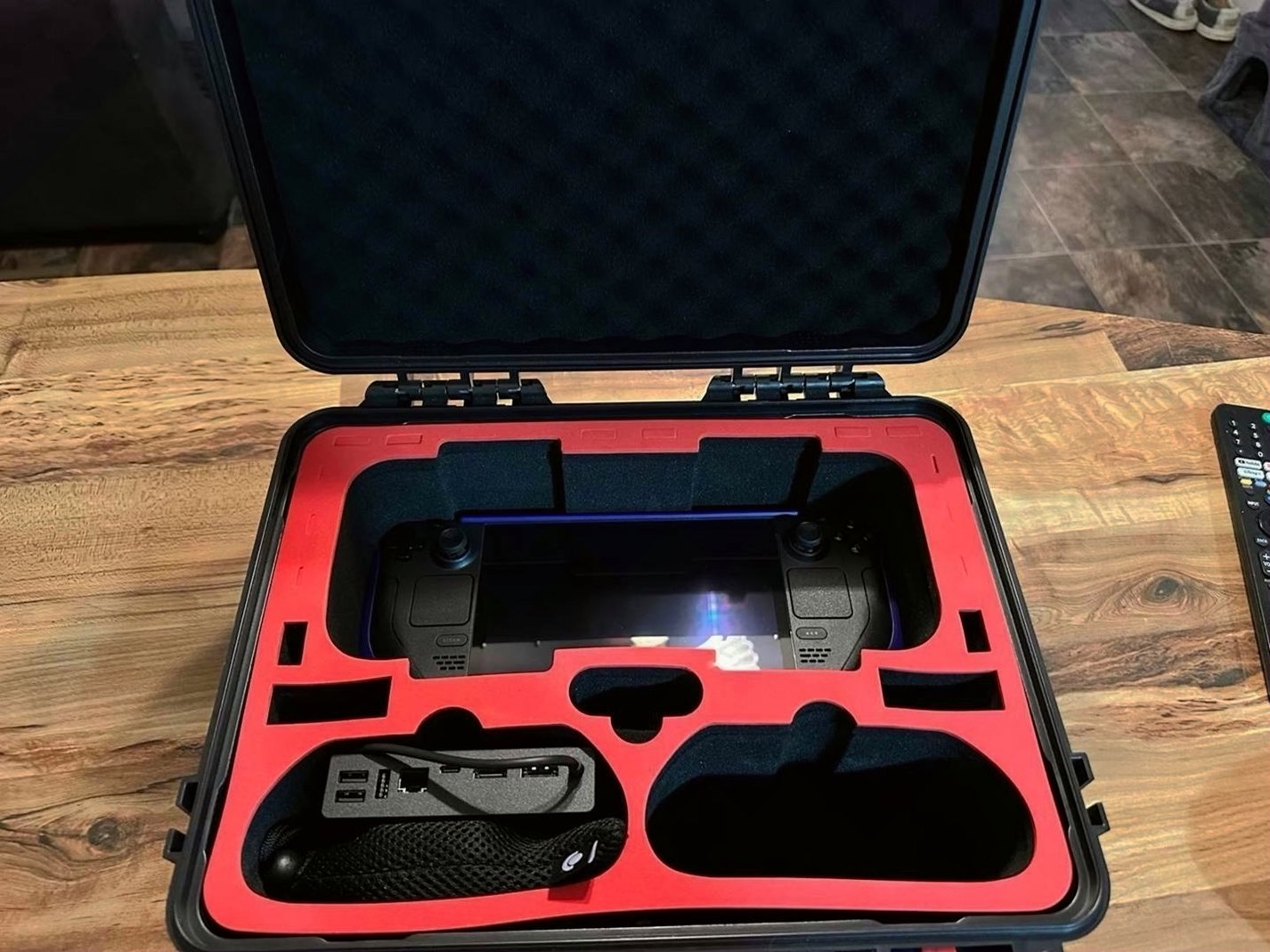 Valve Steam Deck OLED 1TB Black Unlocked - Used image 5