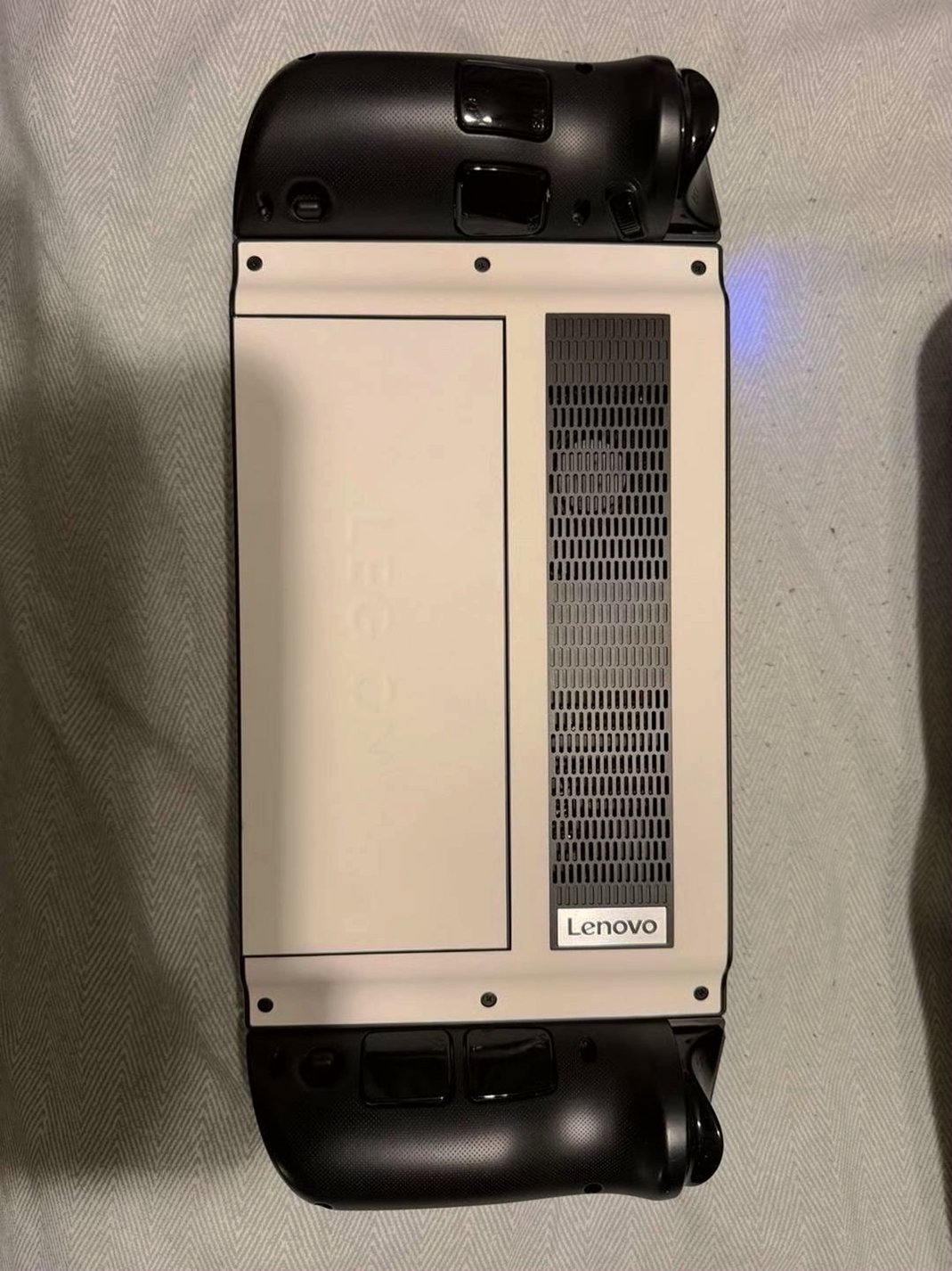 Lenovo Legion Go 1TB White Unlocked Used image 5