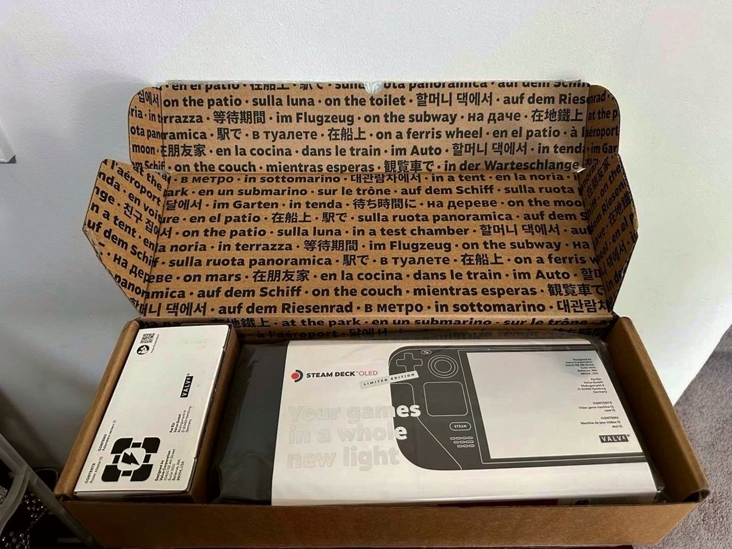 Valve Steam Deck OLED Limited Edition 2TB SSD - Used image 4