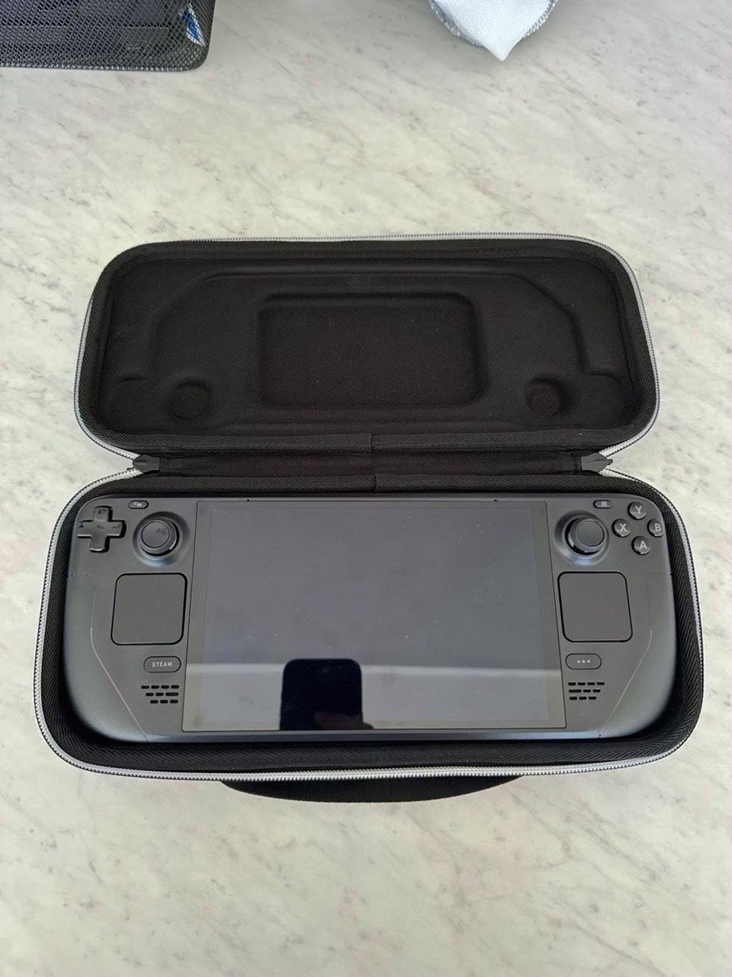 Valve Steam Deck OLED 512GB Black - Used image 2