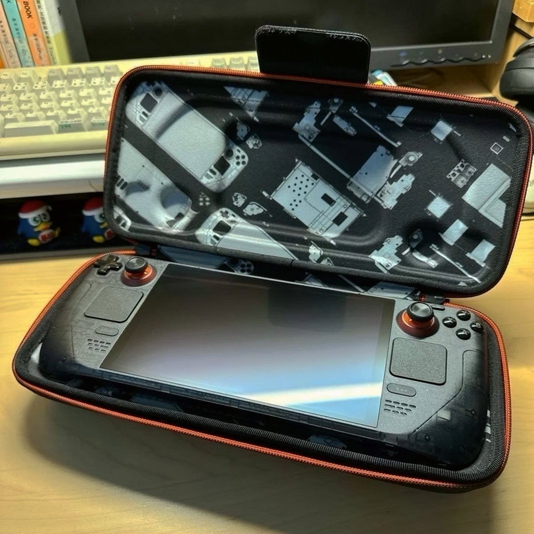 Valve Steam Deck OLED Limited Edition 1TB Unlocked - Used image 3