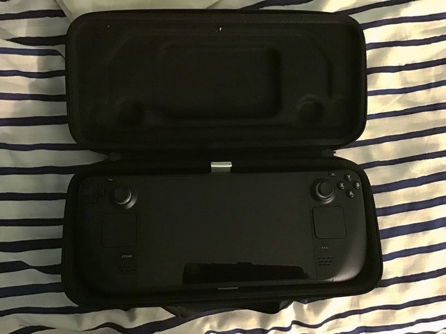 Valve Steam Deck 256GB Black Unlocked - Used image 3
