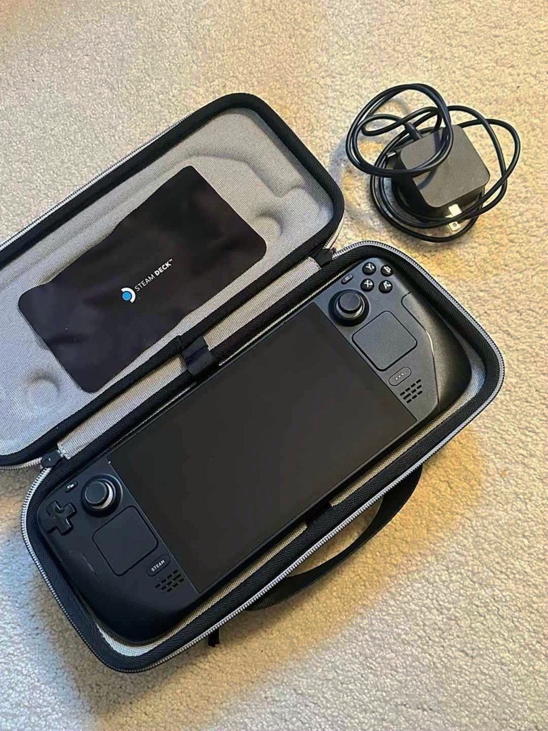 Steam Deck 512GB Handheld Console 3V77 - Used