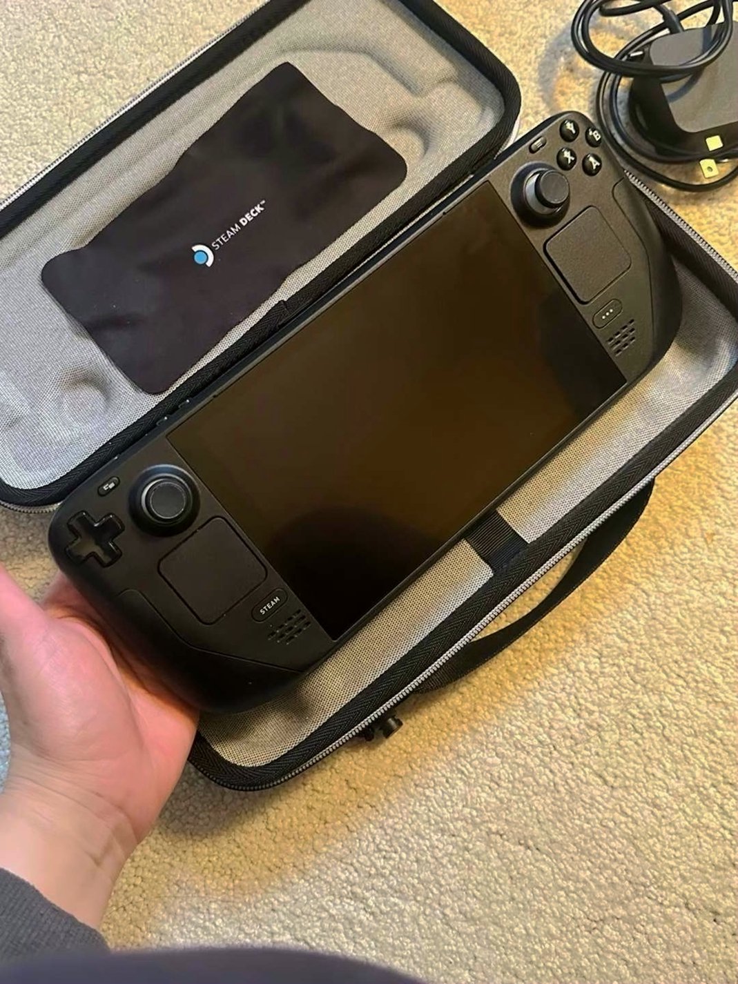 Steam Deck 512GB Handheld Console 3V77 - Used image 2